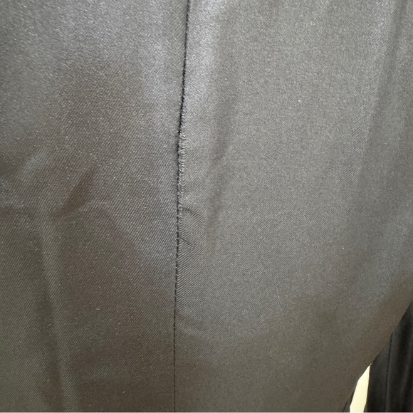 Prada 100% silk belted blazer jacket in navy blue - Picture 14 of 16